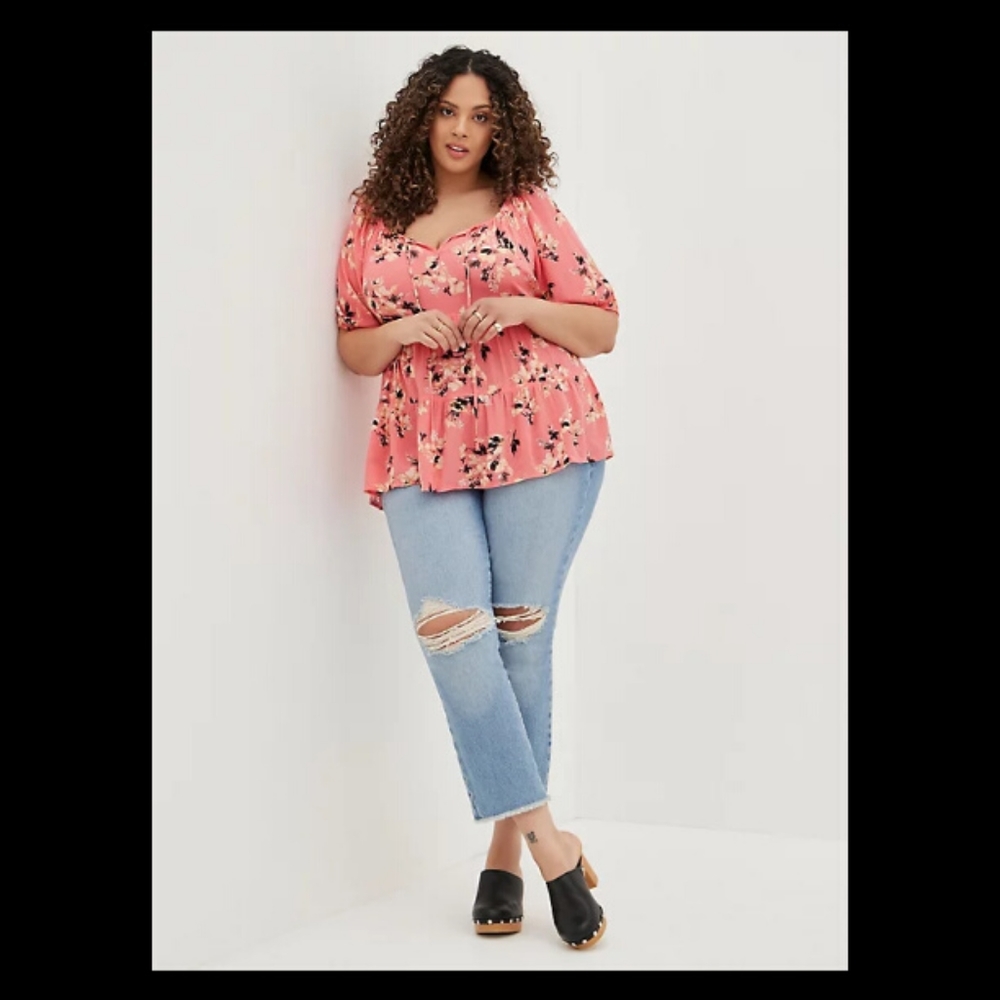 Torrid coral floral blouse size 2